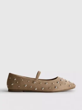 Mary Janes mit Nieten