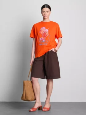 Maura K Spanien – lässiges T-Shirt mit Grafikprint