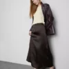 Maxirock aus Satin mit Kreisprint Maxirock aus Satin mit Kreisprint