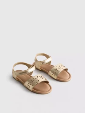 Metallic-Sandalen mit Lasercut-Design