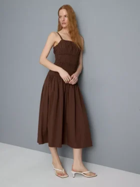 Midi-Kleid aus Baumwolle mit gerüschtem Rundhalsausschnitt