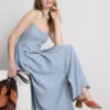 Midi-Kleid aus Baumwolle mit Knopfleiste Midi-Kleid aus Baumwolle mit Knopfleiste