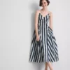 Midi-Kleid aus Baumwolle mit Trägern im Korsettstil Midi-Kleid aus Baumwolle mit Trägern im Korsettstil