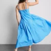 Midi-Kleid aus Baumwolle mit Trägern im Korsettstil Midi-Kleid aus Baumwolle mit Trägern im Korsettstil