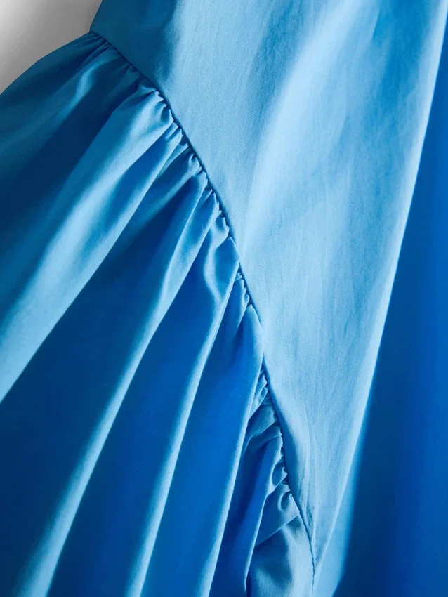 Midi-Kleid aus Baumwolle mit Trägern im Korsettstil Midi-Kleid aus Baumwolle mit Trägern im Korsettstil