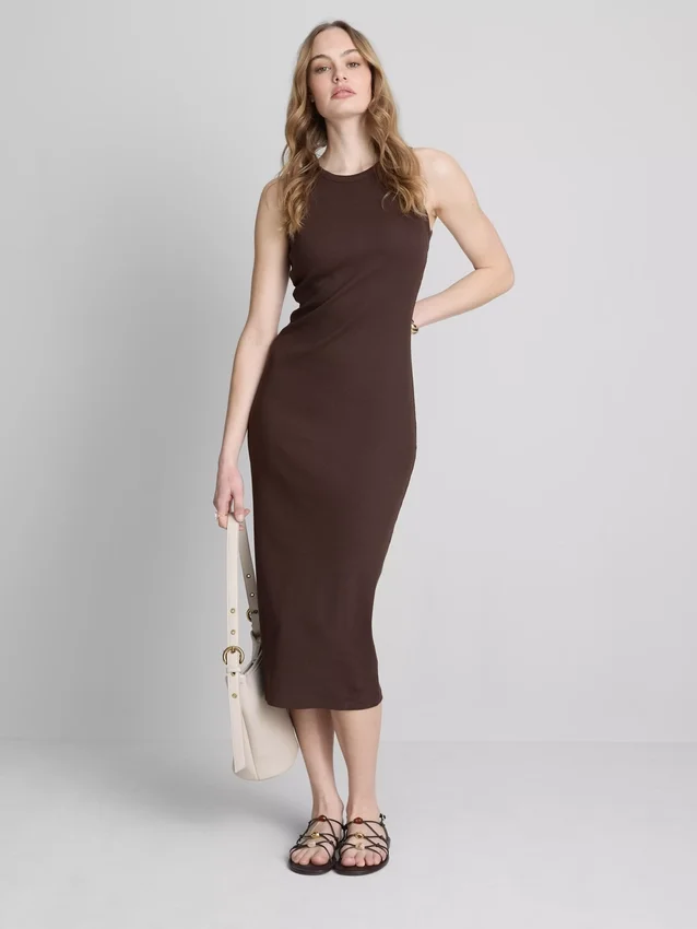 Midi-Kleid mit geripptem integrierten BH Midi-Kleid mit geripptem integrierten BH