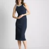 Midi-Kleid mit geripptem integrierten BH Midi-Kleid mit geripptem integrierten BH