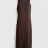 Midi-Kleid mit geripptem integrierten BH Midi-Kleid mit geripptem integrierten BH