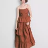 Midi-Kleid mit gestuften Rüschen Midi-Kleid mit gestuften Rüschen
