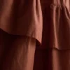 Midi-Kleid mit gestuften Rüschen Midi-Kleid mit gestuften Rüschen