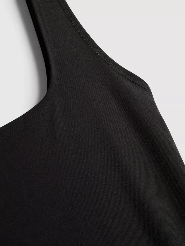 Midi-Kleid mit quadratischem Ausschnitt im Second-Skin-Look Midi-Kleid mit quadratischem Ausschnitt im Second-Skin-Look