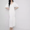 Midi-Smockkleid aus Baumwoll-Seersucker Midi-Smockkleid aus Baumwoll-Seersucker