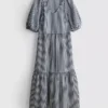 Midi-Smockkleid aus Baumwoll-Seersucker Midi-Smockkleid aus Baumwoll-Seersucker