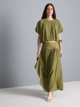 Midirock mit tief sitzender Taille Midirock mit tief sitzender Taille