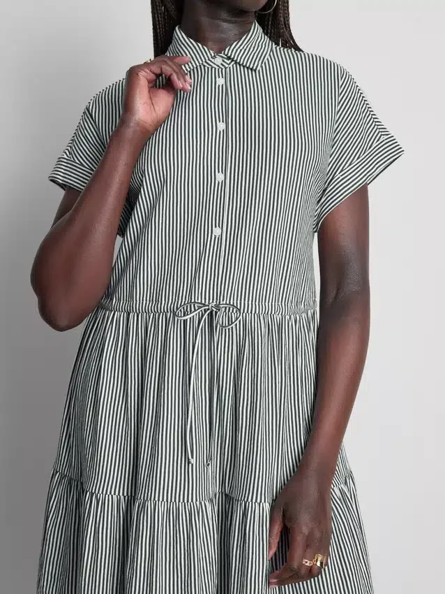 Mini-Hemd-Kleid mit Kragen Mini-Hemd-Kleid mit Kragen
