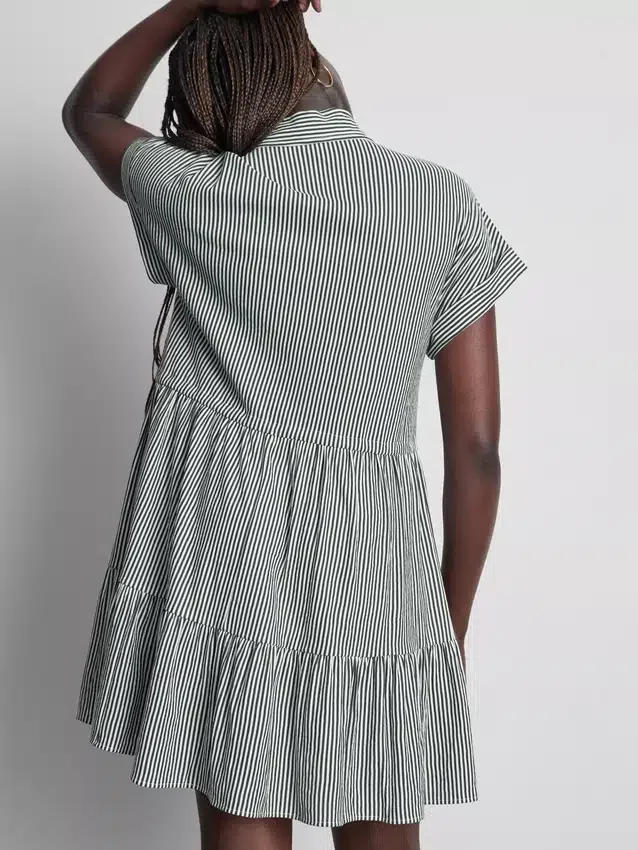 Mini-Hemd-Kleid mit Kragen Mini-Hemd-Kleid mit Kragen