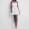 Mini-Kleid aus Popeline mit Rüschen und Trägern Mini-Kleid aus Popeline mit Rüschen und Trägern
