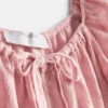 Mini-Kleid mit gekräuselten Flügelärmeln Mini-Kleid mit gekräuselten Flügelärmeln