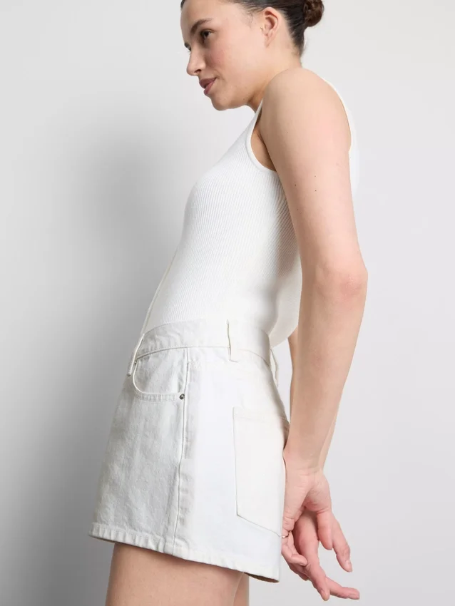 Mini-Shorts aus Baumwoll-Denim Mini-Shorts aus Baumwoll-Denim