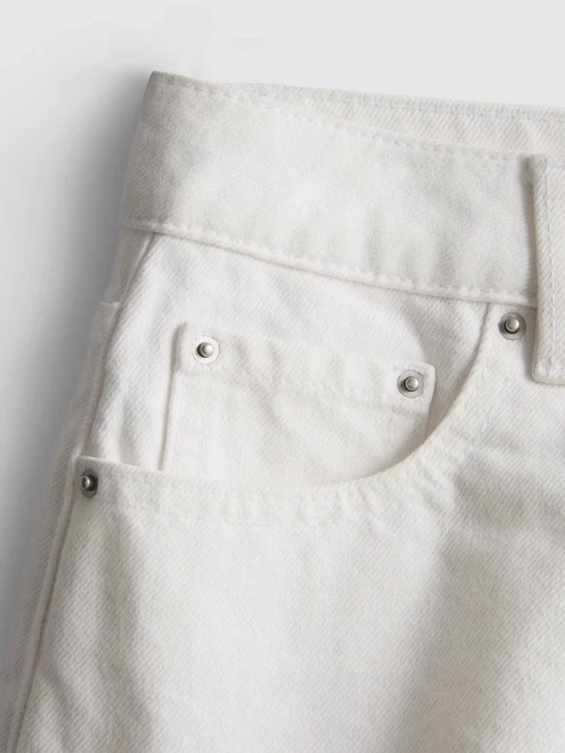 Mini-Shorts aus Baumwoll-Denim Mini-Shorts aus Baumwoll-Denim