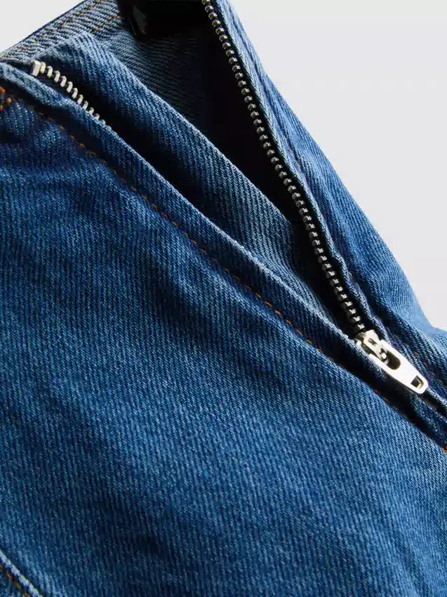 Mini-Skort aus Baumwoll-Denim Mini-Skort aus Baumwoll-Denim