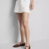 Mini-Skort aus Leinenmischung mit seitlichen Bindebändern Mini-Skort aus Leinenmischung mit seitlichen Bindebändern