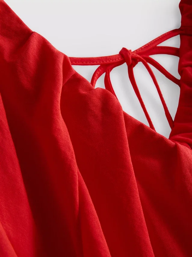 Mini-Smockkleid mit Puffärmeln Mini-Smockkleid mit Puffärmeln