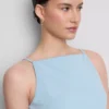 Minikleid mit quadratischem Ausschnitt Minikleid mit quadratischem Ausschnitt