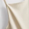 Minikleid mit quadratischem Ausschnitt Minikleid mit quadratischem Ausschnitt