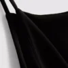 Minikleid mit quadratischem Ausschnitt Minikleid mit quadratischem Ausschnitt
