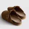 Mule-Clogs mit Schnalle