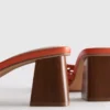 Mule-Sandalen mit eckiger Zehenpartie und Blockabsatz