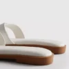 Mule-Sandalen mit gedrehten Riemen