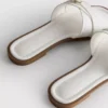 Mule-Sandalen mit Schnallen