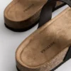 Mule-Sandalen mit T-Steg und Schnalle