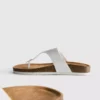 Mule-Sandalen mit T-Steg und Schnalle