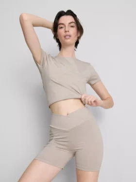 Nahtlose Active-Shorts mit überkreuztem Bund