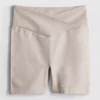 Nahtlose Active-Shorts mit überkreuztem Bund