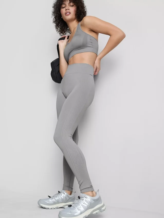 Nahtlose, hochglänzende Sport-Leggings Nahtlose, hochglänzende Sport-Leggings