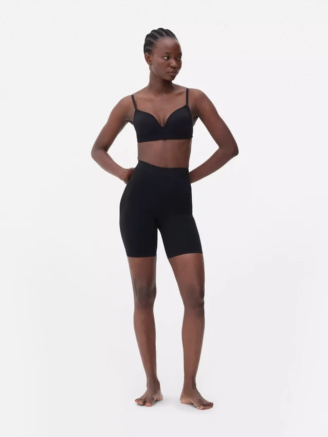 Nahtlose Shorts mit Po-Lifting-Effekt Nahtlose Shorts mit Po-Lifting-Effekt