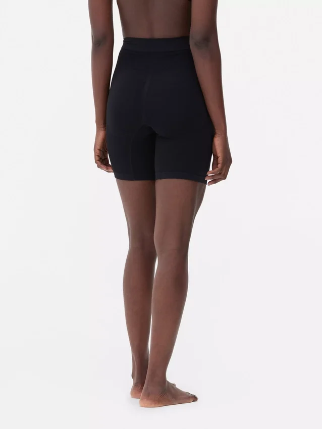 Nahtlose Shorts mit Po-Lifting-Effekt Nahtlose Shorts mit Po-Lifting-Effekt