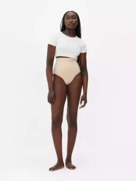 Nahtloser Shapewear-String mit hoher Taille