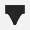 Nahtloser Shapewear-String mit hoher Taille Nahtloser Shapewear-String mit hoher Taille