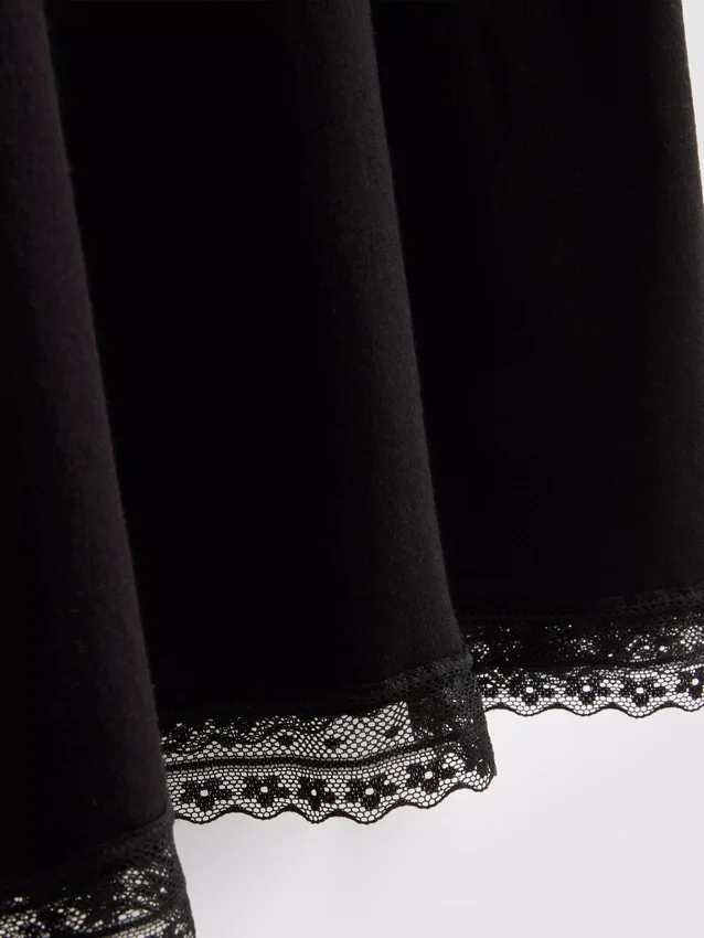 Nahtloses Mini-Unterkleid Nahtloses Mini-Unterkleid