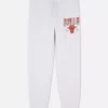 NBA Chicago Bulls Jogginghosen mit Kordelzug NBA Chicago Bulls Jogginghosen mit Kordelzug