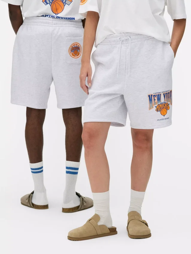NBA New York Knicks Shorts mit Kordelzug NBA New York Knicks Shorts mit Kordelzug