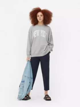 New York Oversize-Sweatshirt mit Grafikprint