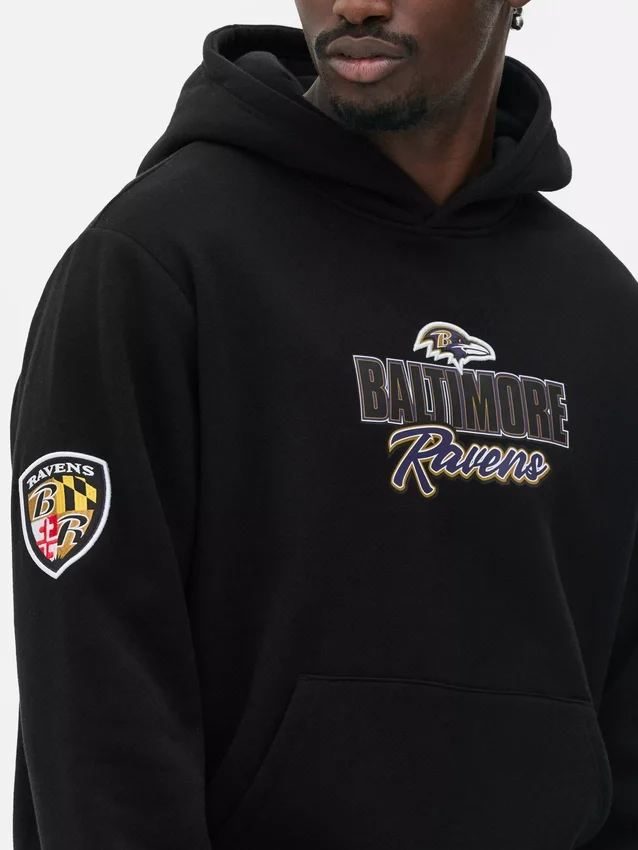 NFL Baltimore Ravens Hoodie mit Aufdruck NFL Baltimore Ravens Hoodie mit Aufdruck