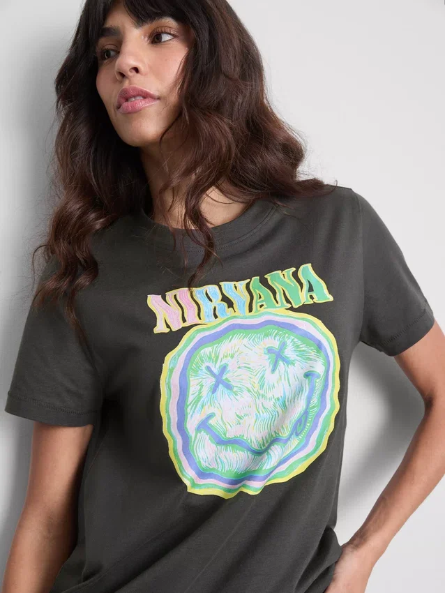 Nirvana-Band-T-Shirt aus gewaschener Baumwolle Nirvana-Band-T-Shirt aus gewaschener Baumwolle