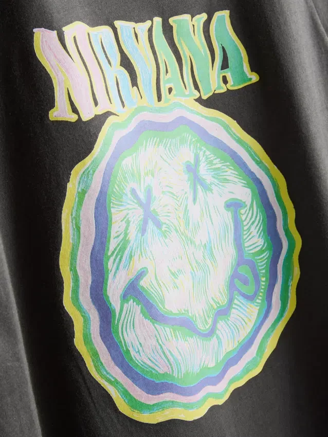 Nirvana-Band-T-Shirt aus gewaschener Baumwolle Nirvana-Band-T-Shirt aus gewaschener Baumwolle